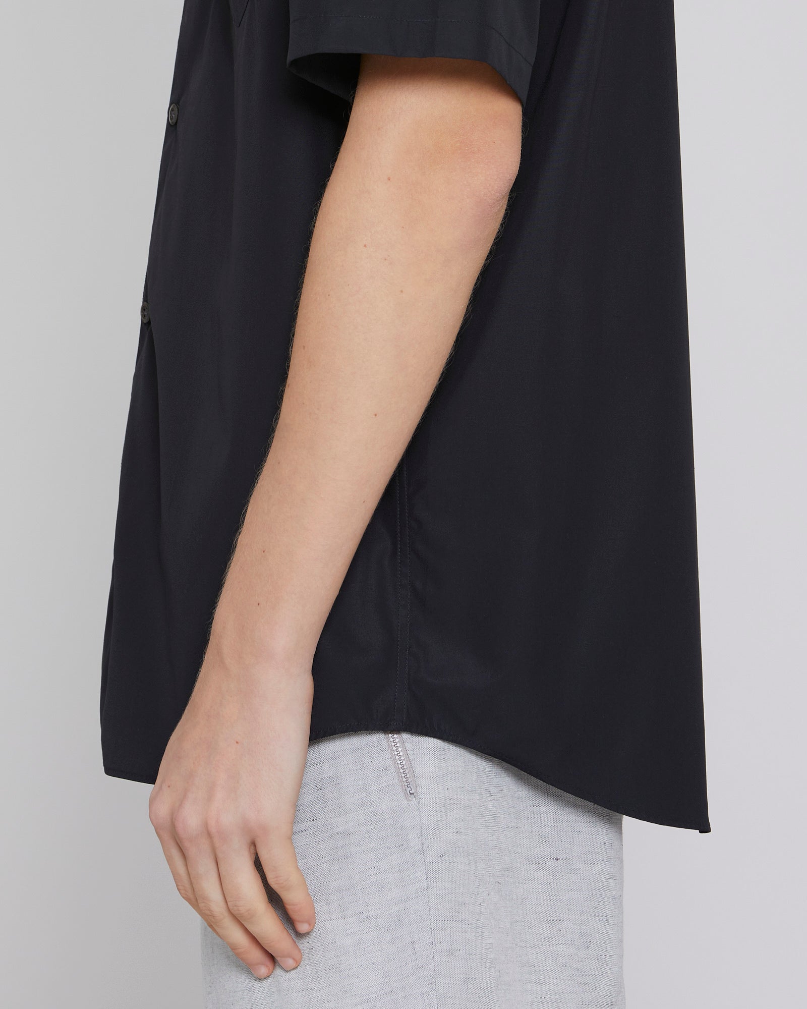 Short-sleeved poplin cotton shirt black
