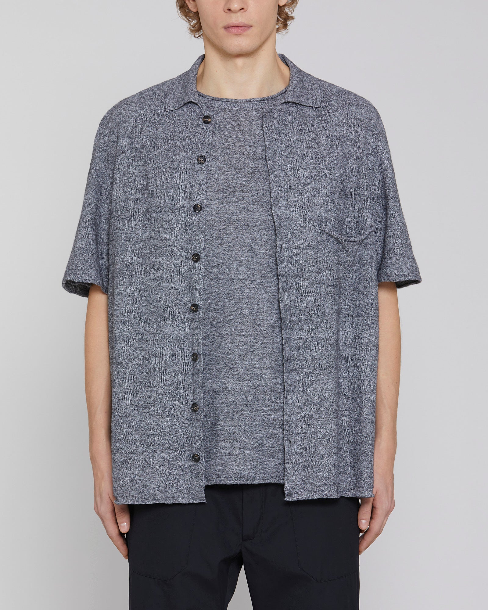 Shirt collar in knit fabric ash