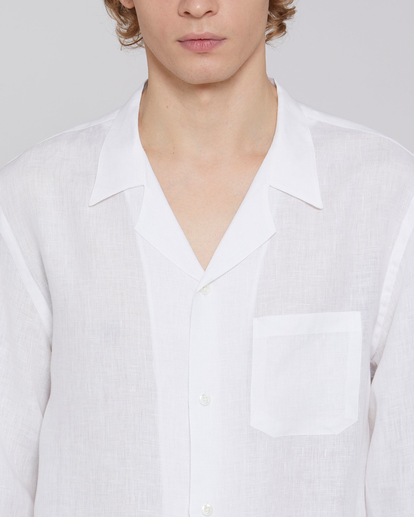 Linen shirt with Cuban collar