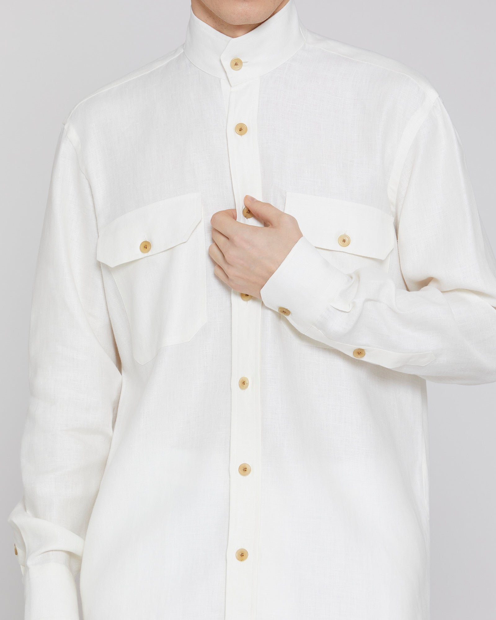 Linen shirt with a banded collar White